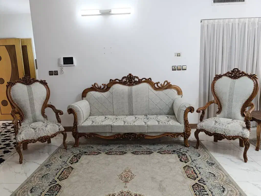 سه سرویس مبل سلطنتی ۹ نفره نونو کامل چوب و فوم سرد|مبلمان خانگی و میز عسلی|اصفهان, قائمیه|دیوار