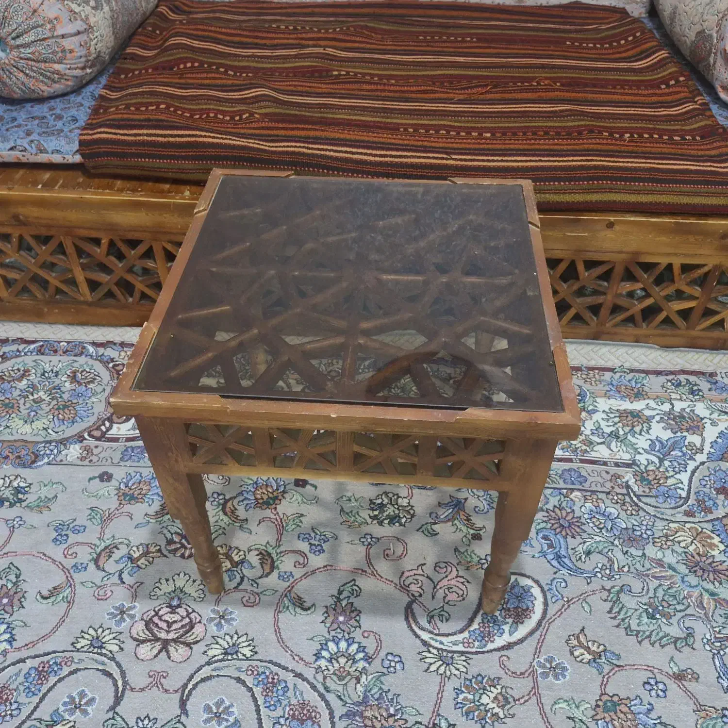 لوازم خانگی سنتی|مبلمان خانگی و میز عسلی|اقبالیه, |دیوار