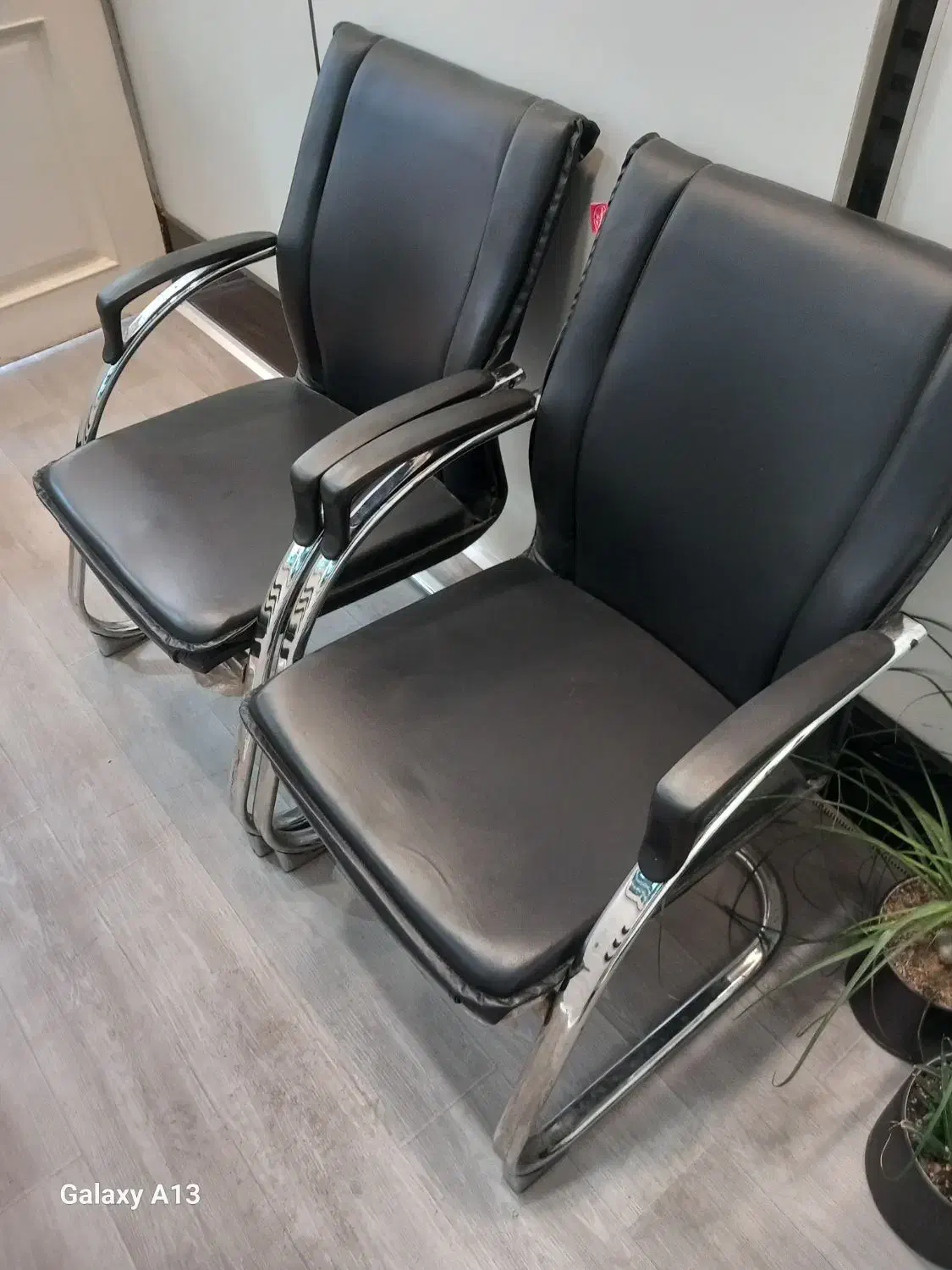 صندلی انتظار|دفتر کار|قم, حاج خلیل|دیوار