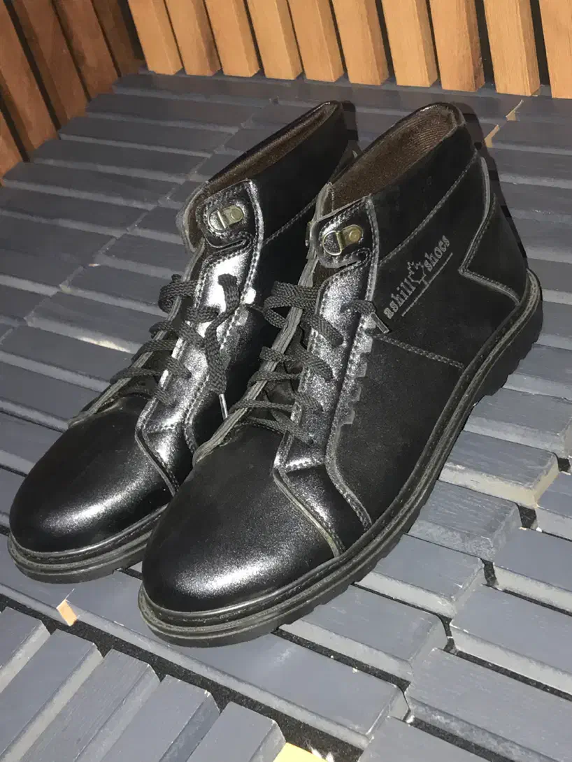 نیم بوت سایز ۴۴ اکبند|کیف، کفش، کمربند|بانه, |دیوار