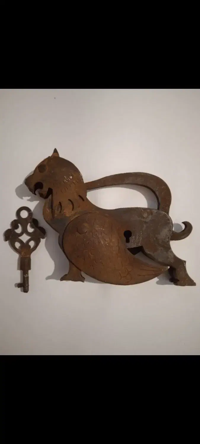 قفل فولادی قدیمی|کلکسیون اشیاء عتیقه|تهران, حسن‌آباد|دیوار