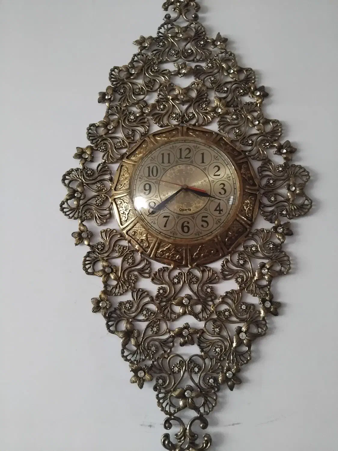 ساعت|ساعت دیواری و تزئینی|اراک, |دیوار