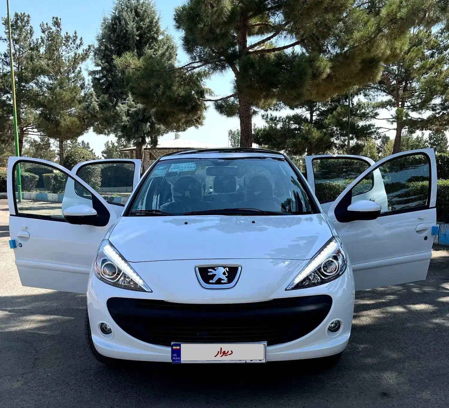 پژو 207 سقف پانا1404|خودرو سواری و وانت|سلماس, |دیوار