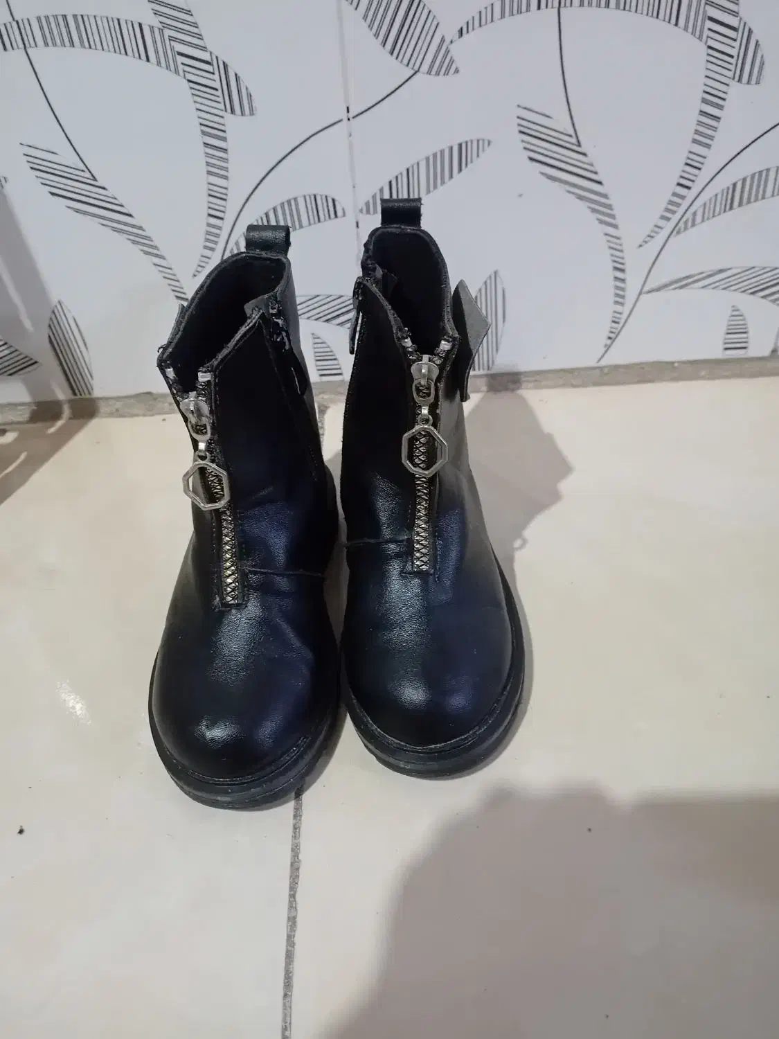 نیم بوت دخترانه سایز28|کفش و لباس بچه|مشهد, تلگرد|دیوار