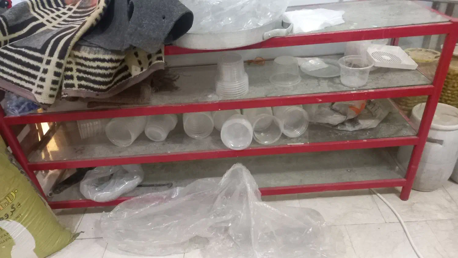 ویترین ۲ متری|بوفه، ویترین، کنسول|بروجن, |دیوار