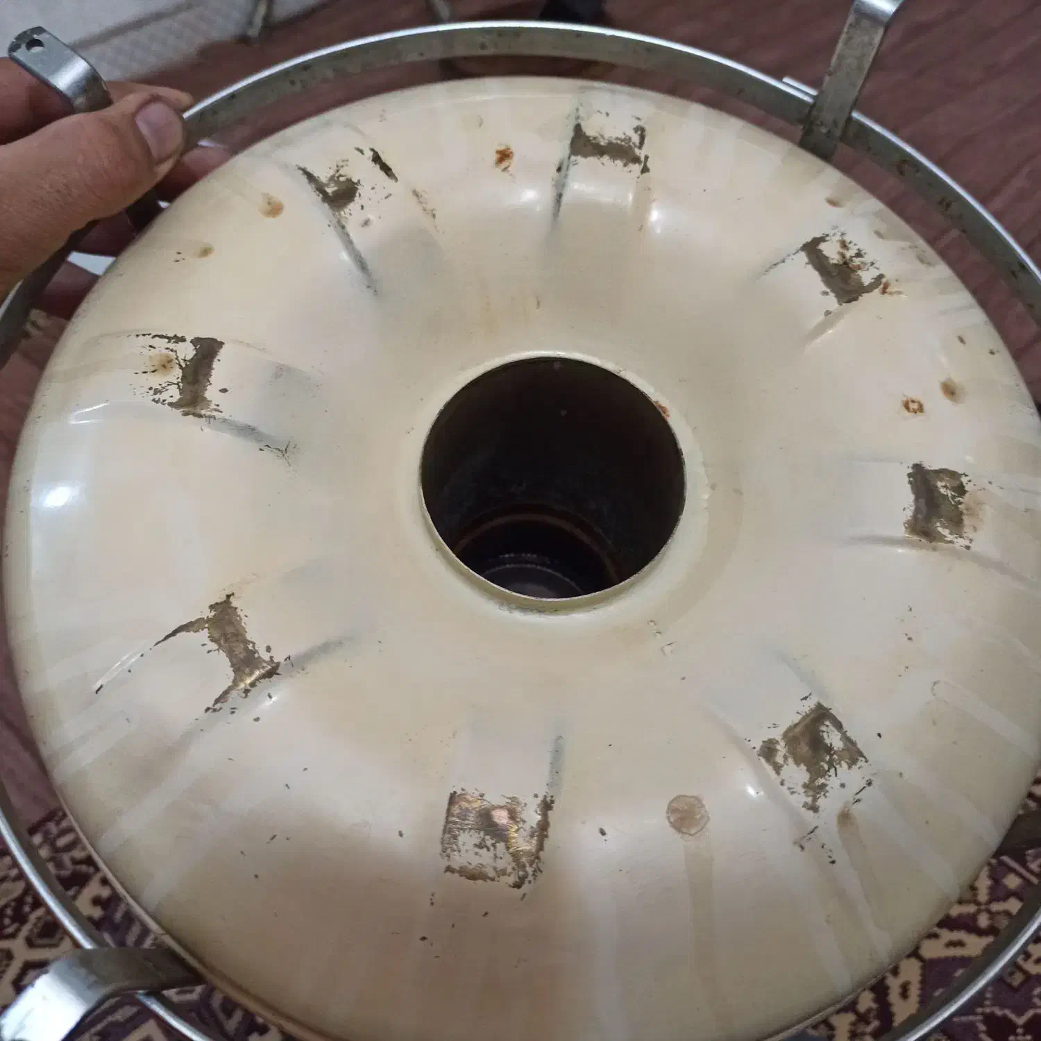 چراغ نفتی بسیار زیبا و سالم|بخاری، هیتر، شومینه|رباط‌کریم, مسکن مهر آبشناسان|دیوار