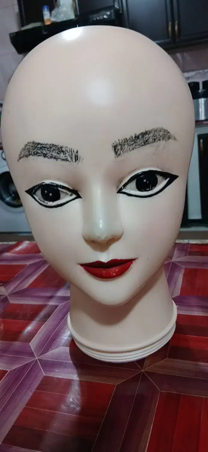 کله مانکن|آرایشی، بهداشتی، درمانی|لیکک, |دیوار