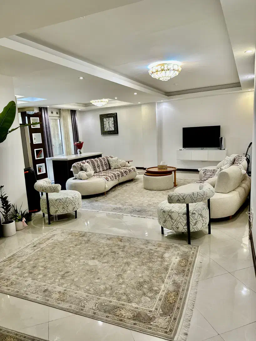 ۱۰۰متر برج مجلل بام پونک/مناسب مشکل پسندان