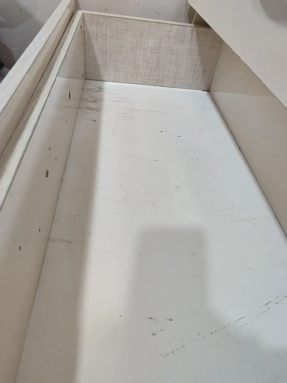 کمد دراور|جاکفشی، کمد، دراور|تبریز, |دیوار