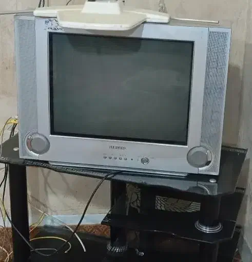 تلویزیون کاملا سالم|تلویزیون و پروژکتور|نورآباد, |دیوار