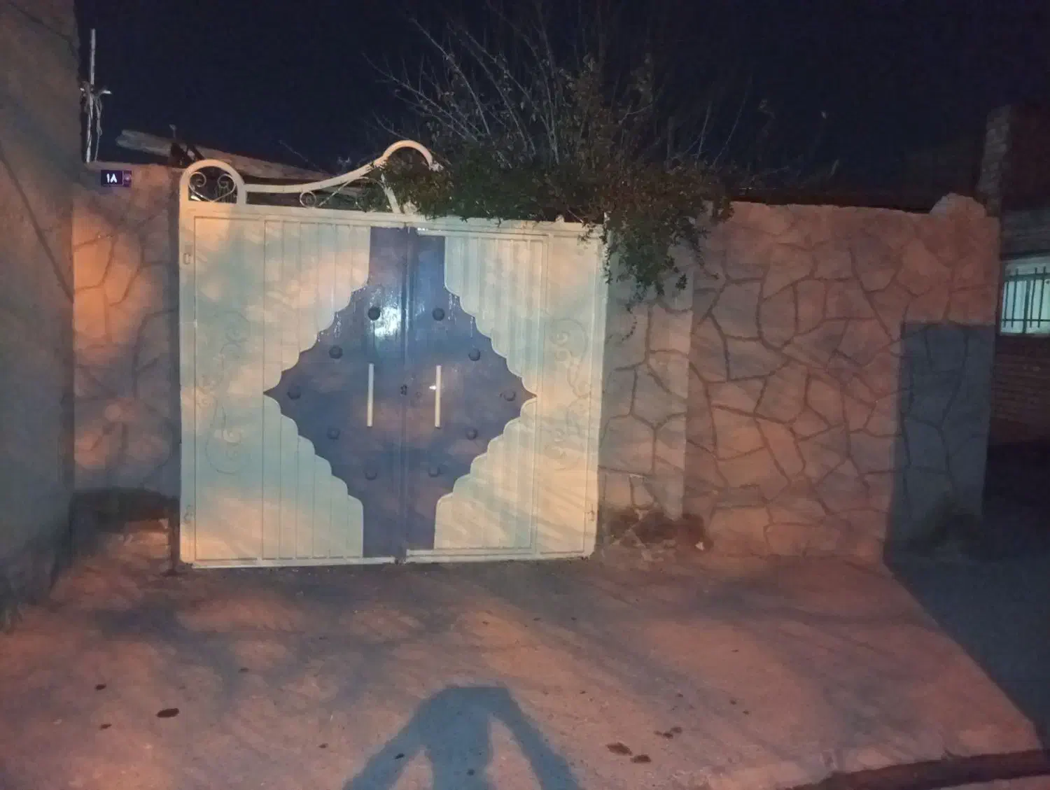 ۲۳۵متر خانه ویلایی با ۲تاسندشش دانگ،پول لازمم فوری|فروش خانه و ویلا|مشهد, توس فردوسی|دیوار