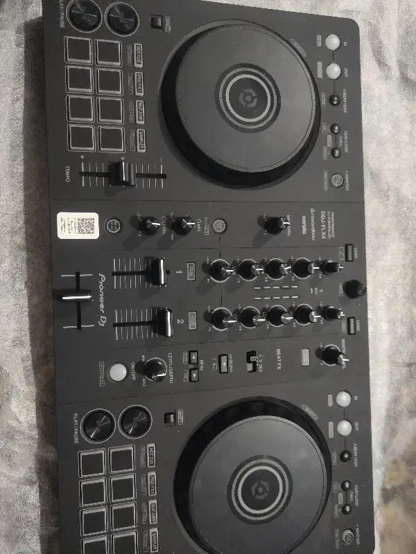 flx4 دستگاه در حد  اکبند|آلات موسیقی|نورآباد ممسنی, |دیوار