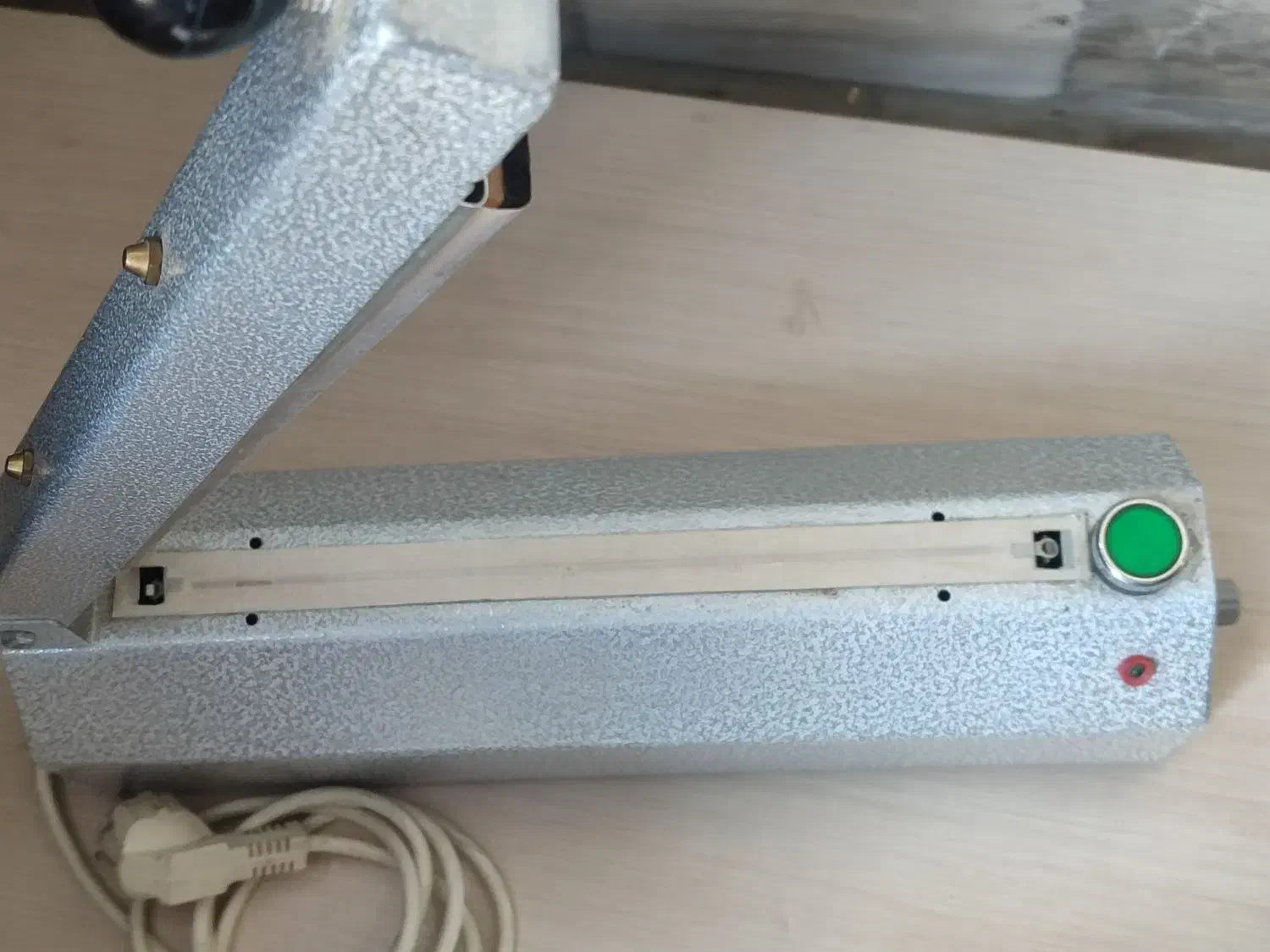 دستگاه دوخت پلاستیک|سایر لوازم برقی|تهران, مطهری|دیوار