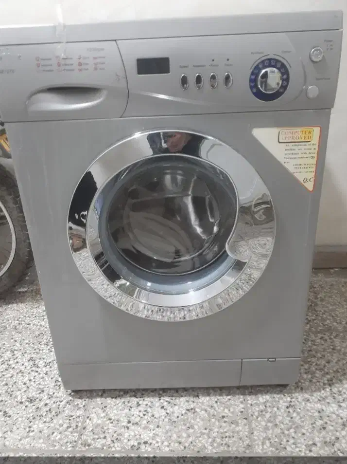 سالم به شرط تست تعمیرات هم قبول میکنم|ماشین لباسشویی و خشک‌کن لباس|قم, محمد آباد|دیوار