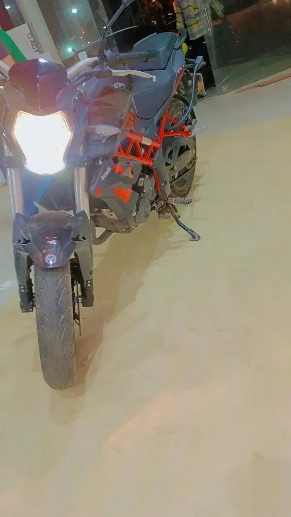 بنلی 250تک سیلندر1402|موتورسیکلت|کرج, شهرک بنفشه|دیوار