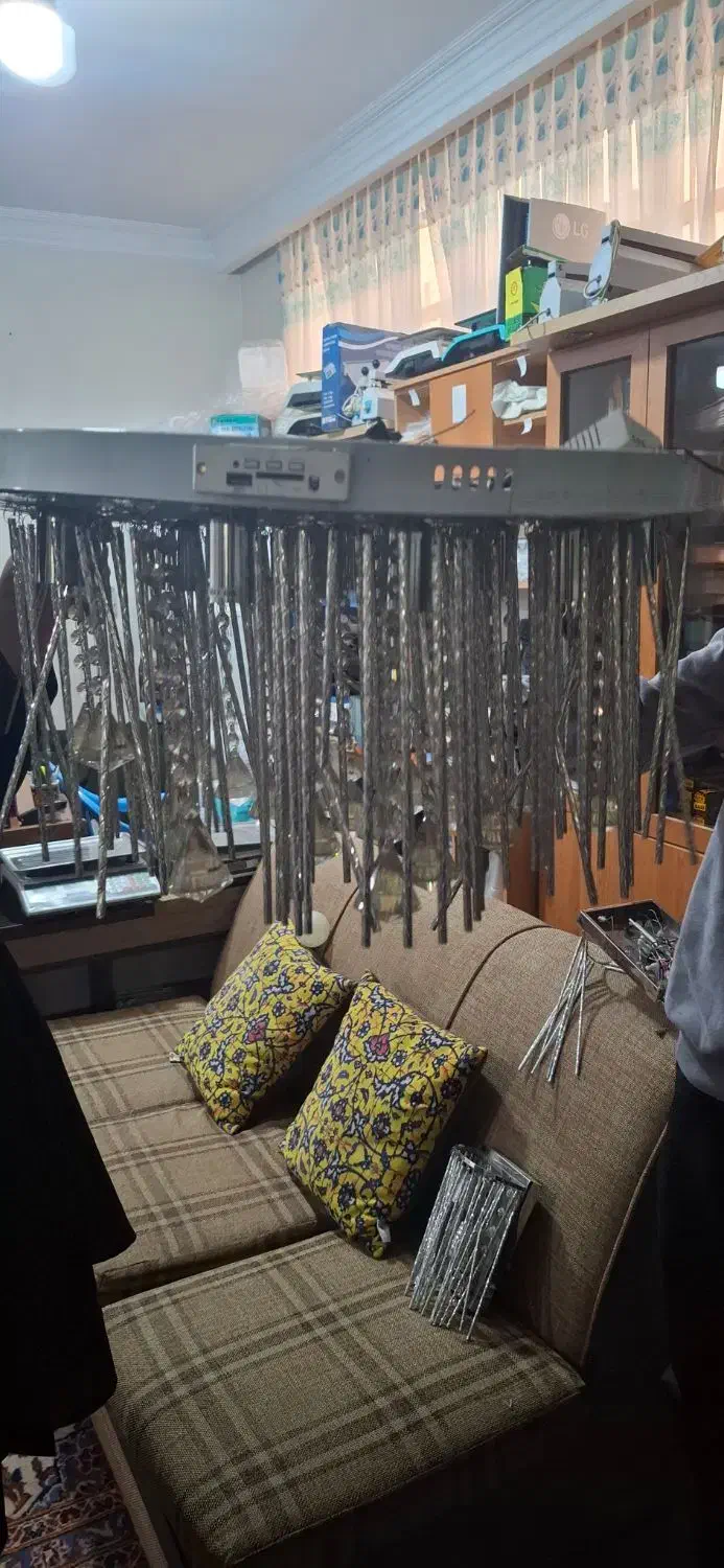 لوستر دیواری دارای کریستال|لوستر و چراغ آویز|تهران, دانشگاه شریف|دیوار