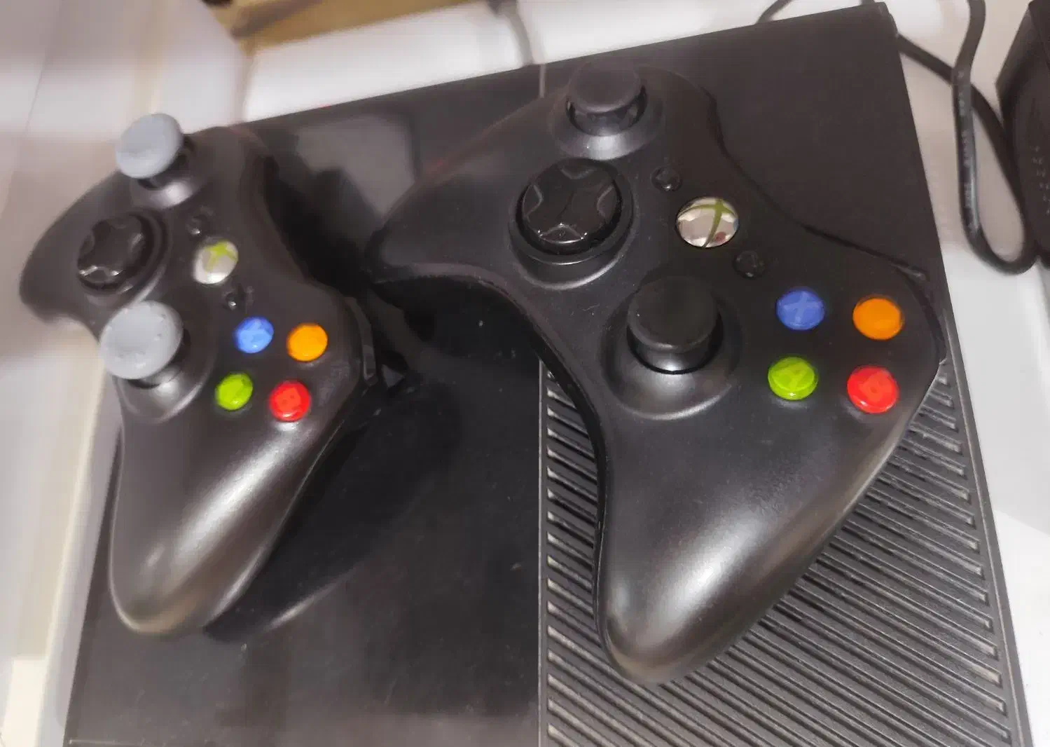 کنسول بازی ایکس باکس ۳۶۰|کنسول، بازی ویدئویی و آنلاین|شیراز, شهرک سراج‎|دیوار