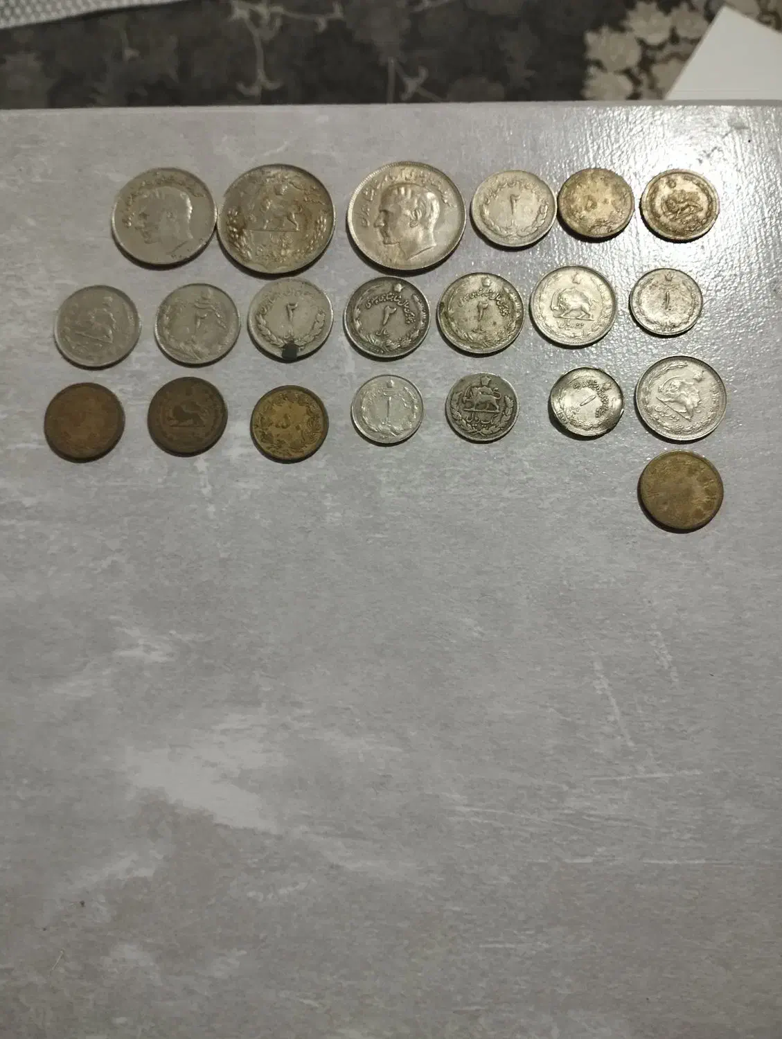 سکه های قدیمی شاهنشاهی  تعداد ۲۱ عدد|کلکسیون سکه، تمبر، اسکناس|ارومیه, |دیوار