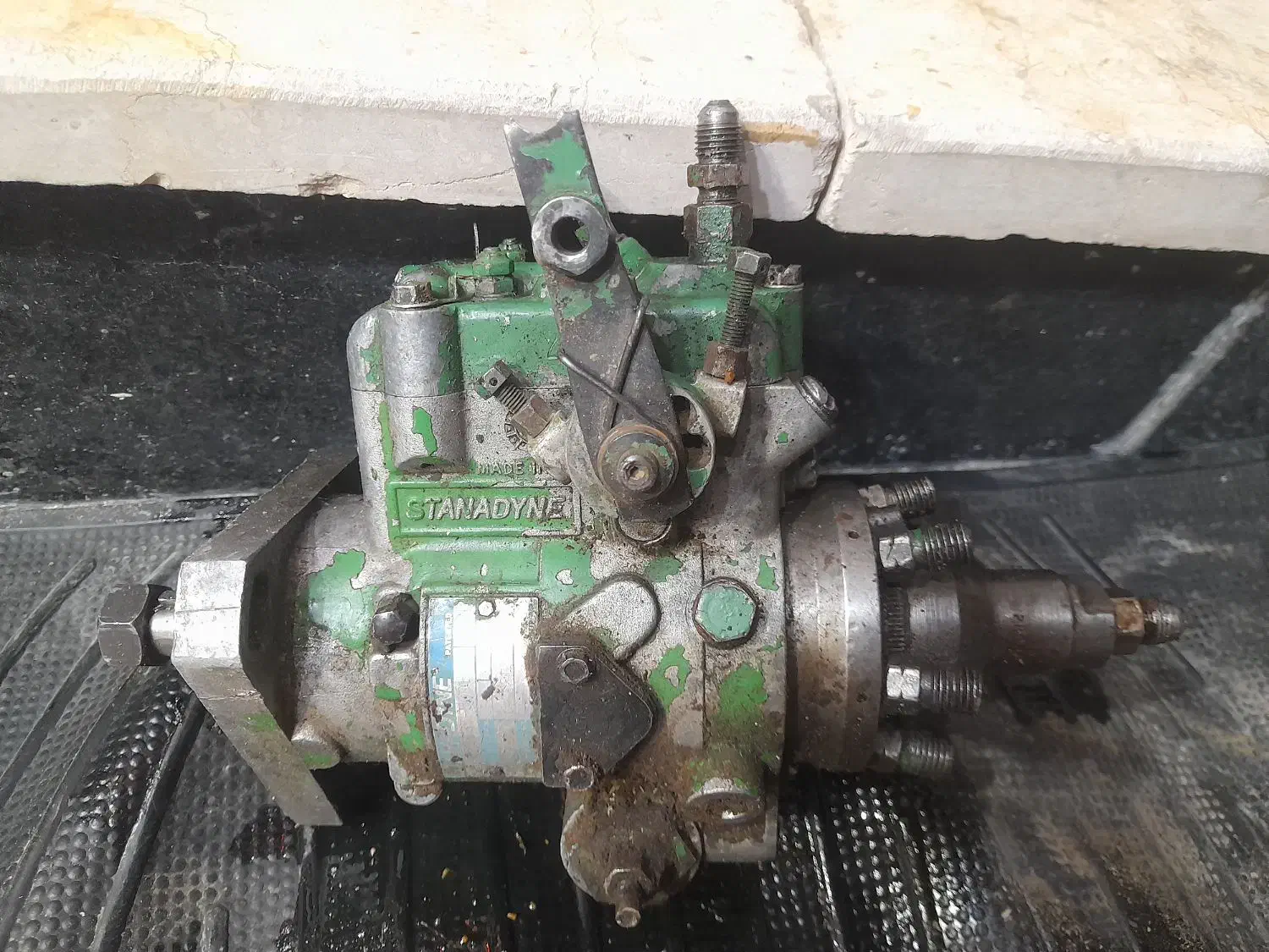 پمپ برقی کمباین|قطعات یدکی و لوازم جانبی|کرمانشاه, |دیوار