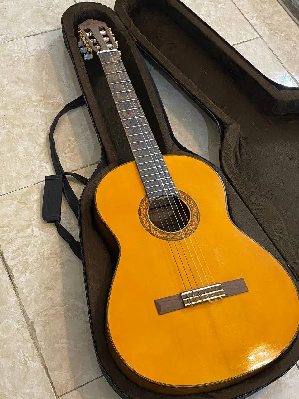 c70|گیتار، بیس، امپلیفایر|کرج, شهرک شهرداری|دیوار