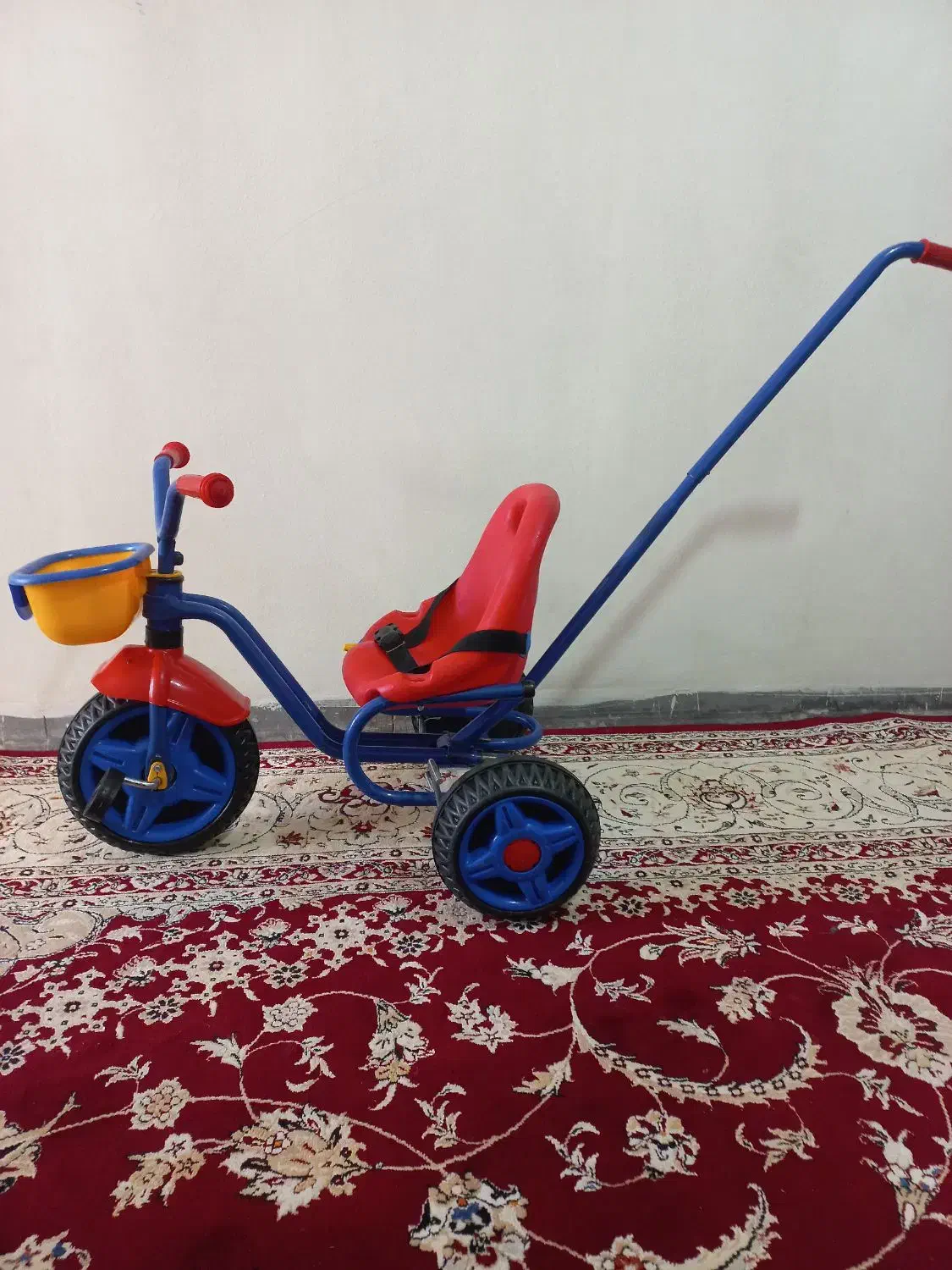 سه چرخه کودک نو تمیز|اسباب‌بازی بچه|کرمان, |دیوار