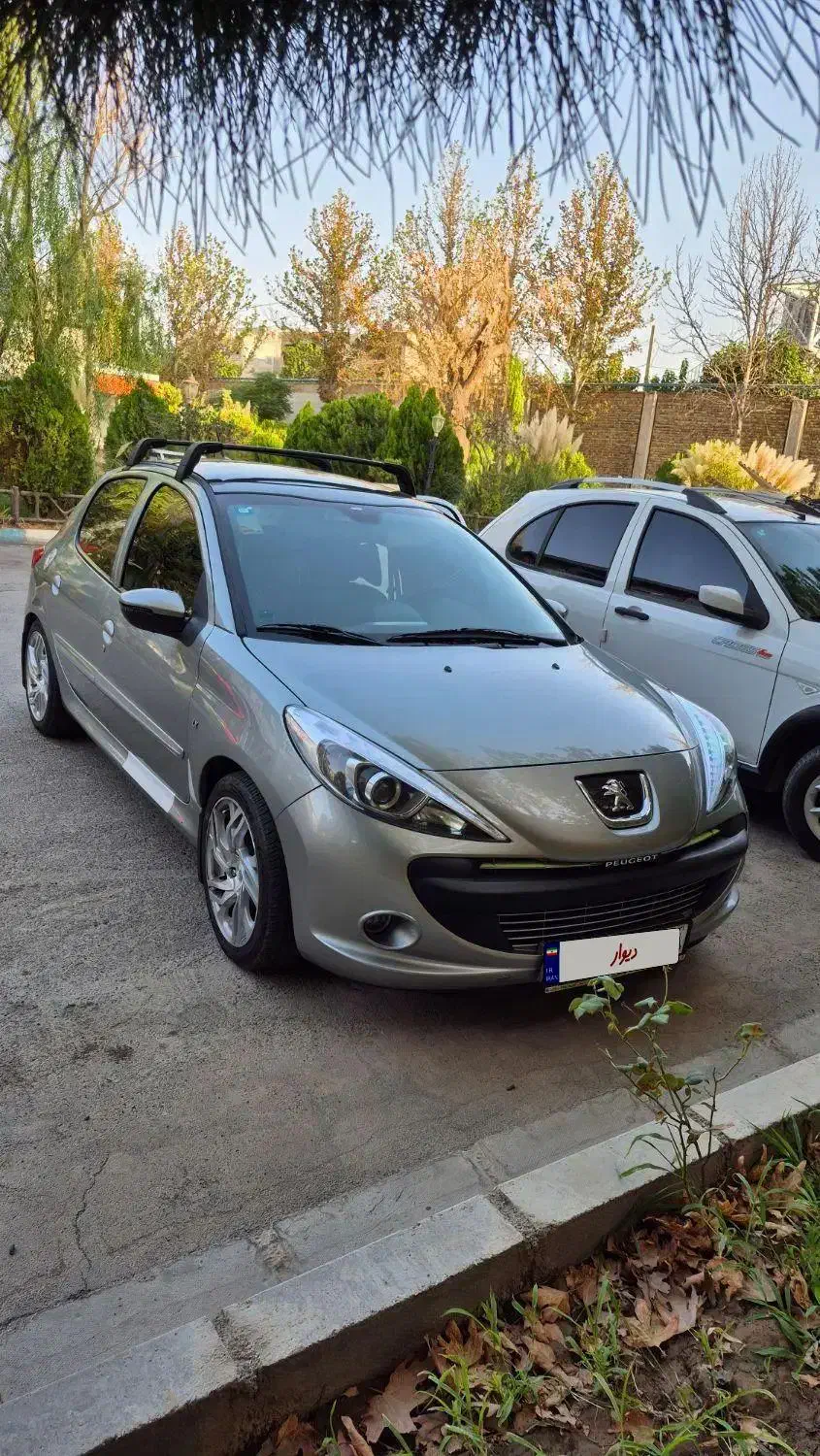 ۲۰۷ پاناروما دنده|خودرو سواری و وانت|صفادشت, |دیوار