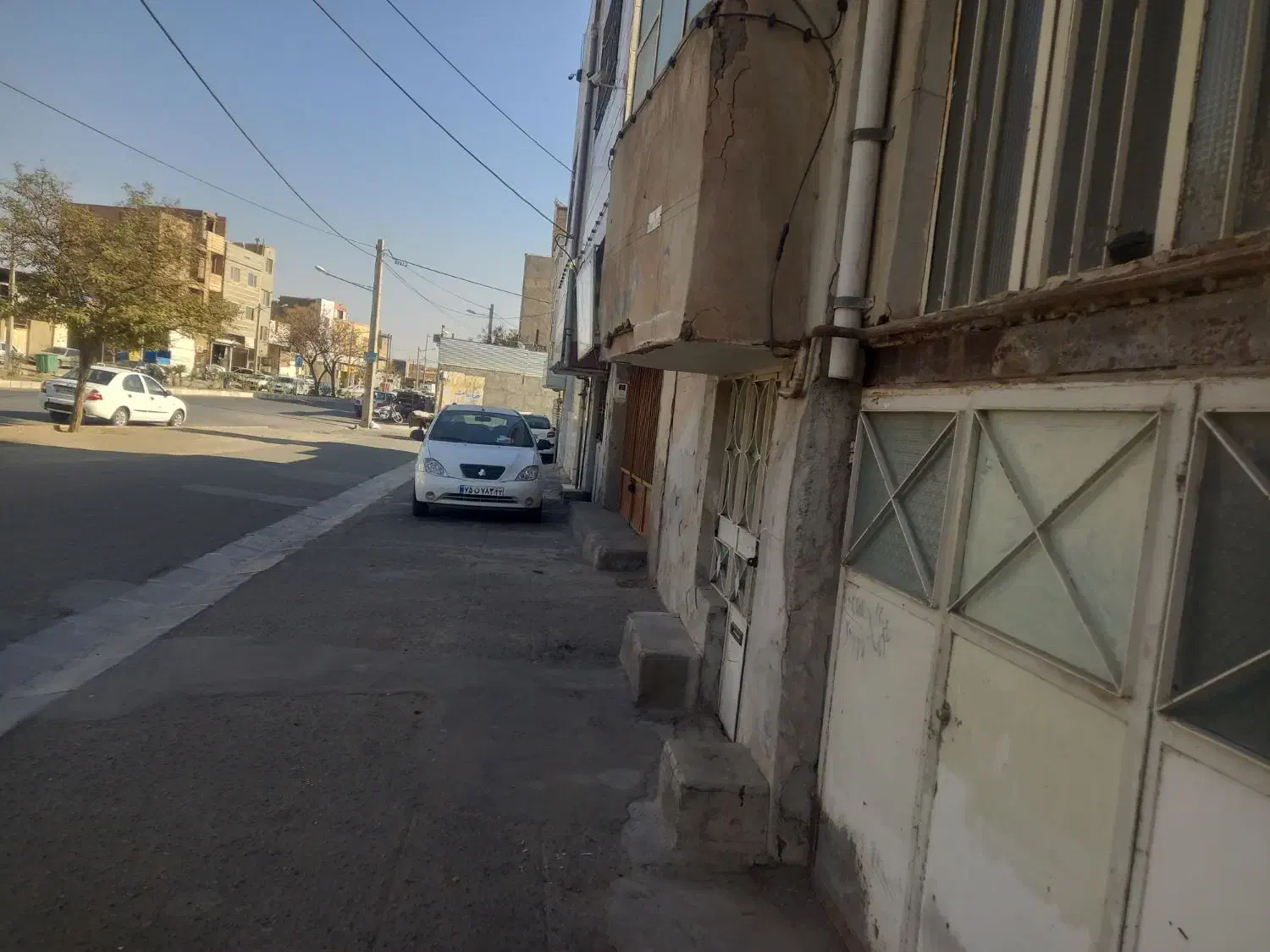 خانه ی قدیمی ۱۷۰متر در۷ متر  میدان هدایت|فروش خانه و ویلا|سبزوار, طبرسی (جعفرآباد)|دیوار