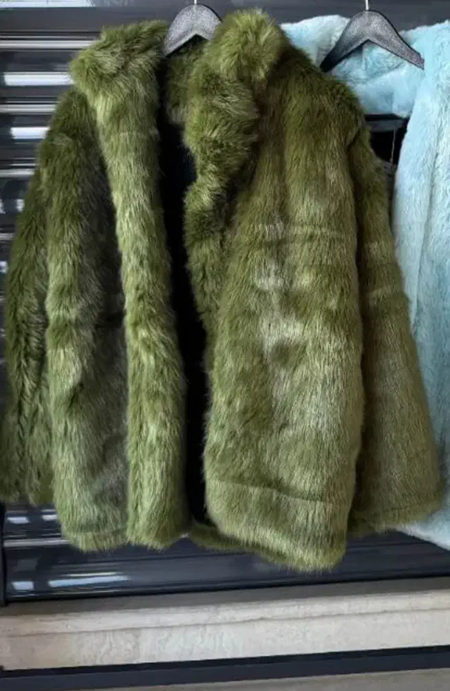 پالتو پوست زنانه|لباس|لردگان, |دیوار