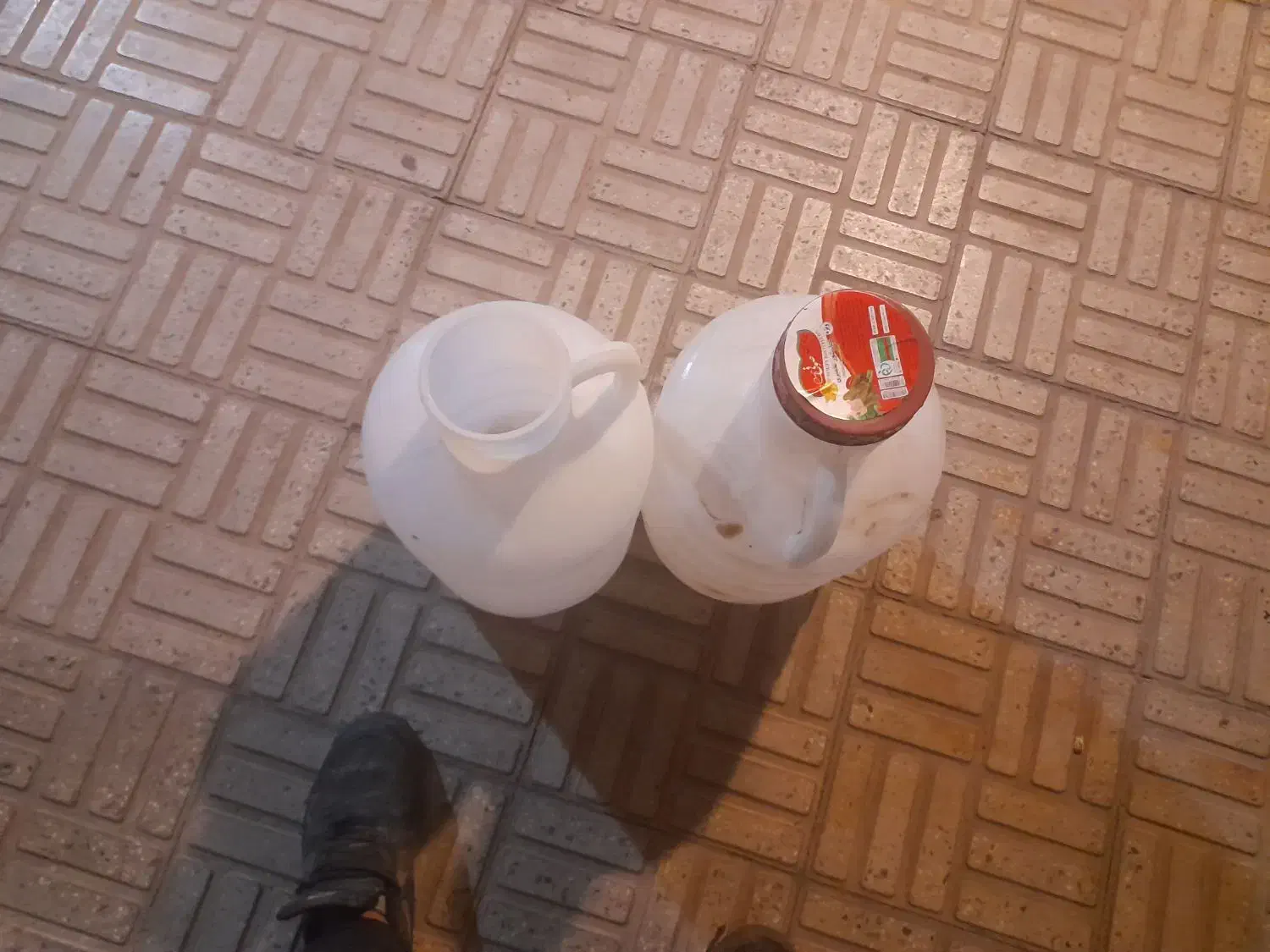 دبه خیارشور|ظروف نگهدارنده، پلاستیکی، یک‌بارمصرف|قزوین, |دیوار