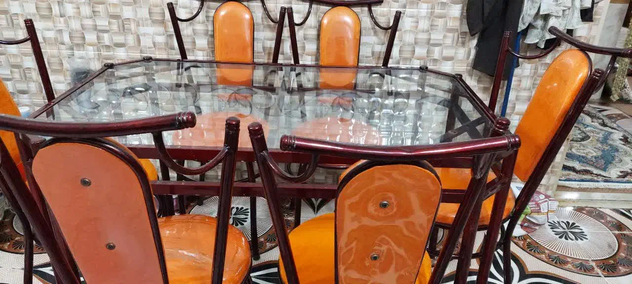 میز غذاخوری فلزی زیر قیمت|میز و صندلی غذاخوری|نجفآباد, امیرآباد|دیوار