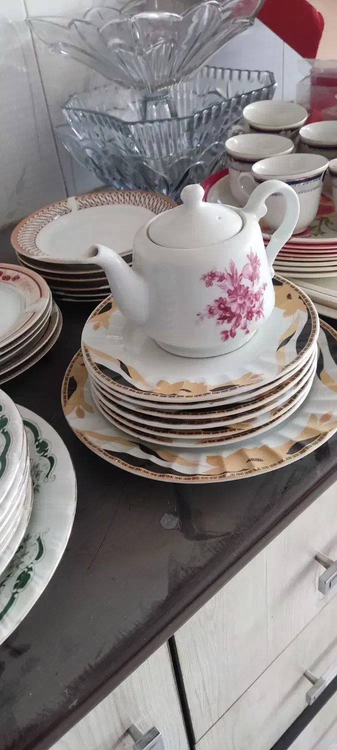 ظروف چینی|ظروف سرو و پذیرایی|قم, ولیعصر|دیوار