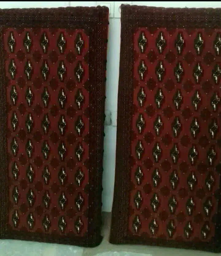 دو عدد پشتی بزرگ قدیمی|پشتی|مشهد, گلبرگ شمالی|دیوار