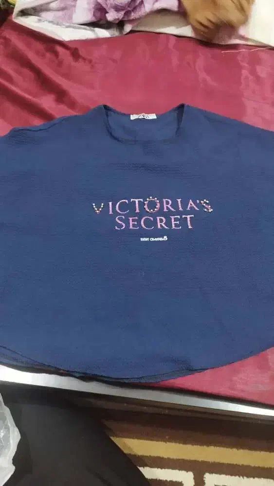 لباس نو پدر حد نو|کفش و لباس بچه|صدرا-فارس, فاز ۱|دیوار