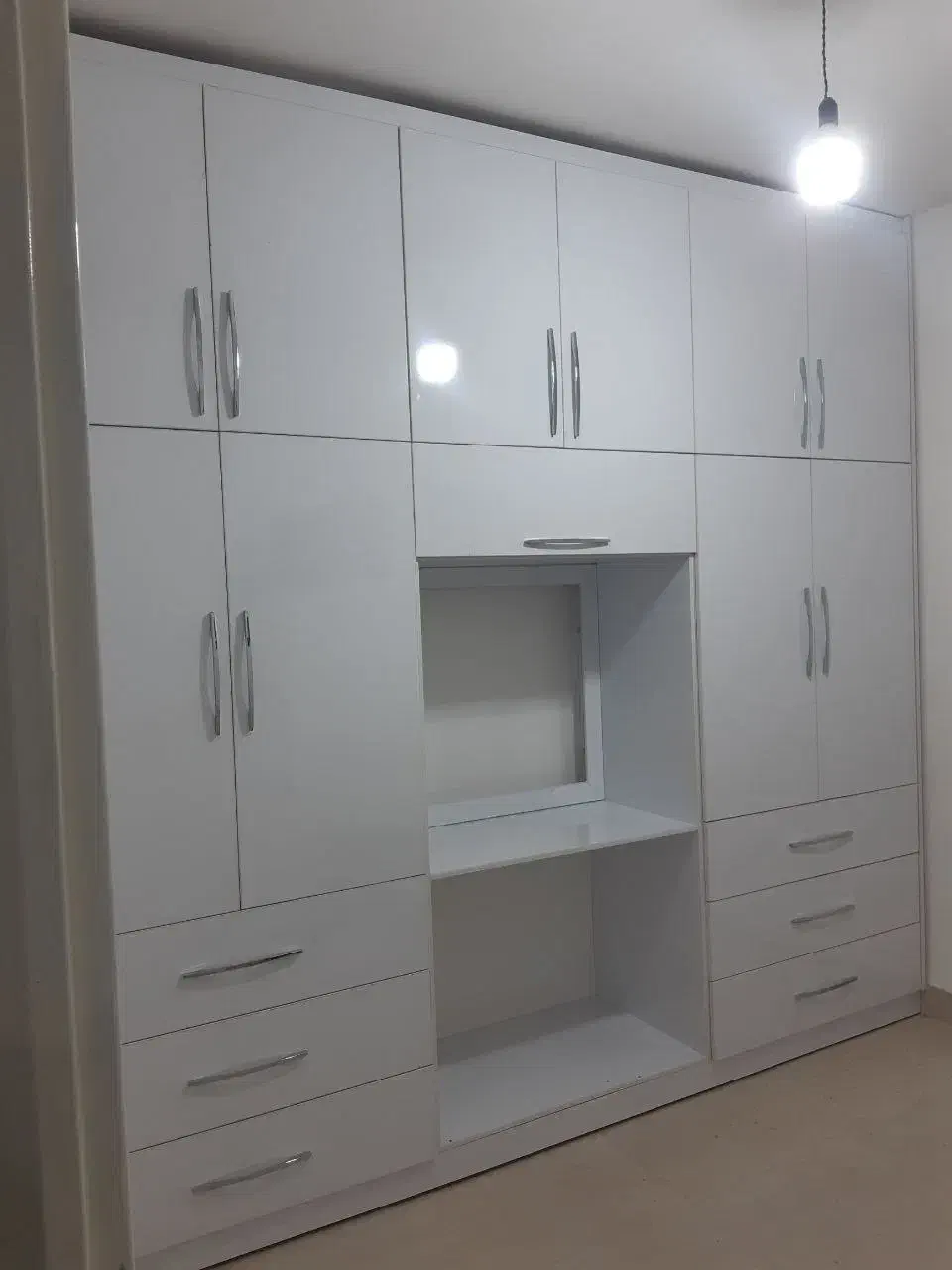 کابینت و کمد دیواری.جوشکاری..پنجره دوجداره.برق کشی|خدمات پیشه و مهارت|ایلام, |دیوار