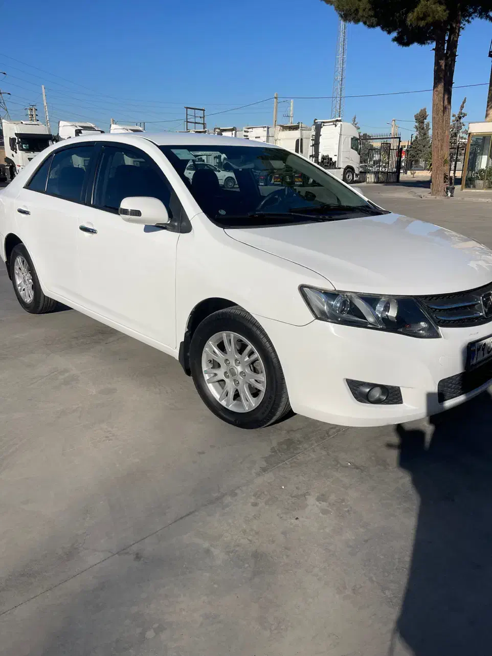 آریو ۹۶ دنده|خودرو سواری و وانت|اسلام‌شهر, ملک‌آباد|دیوار