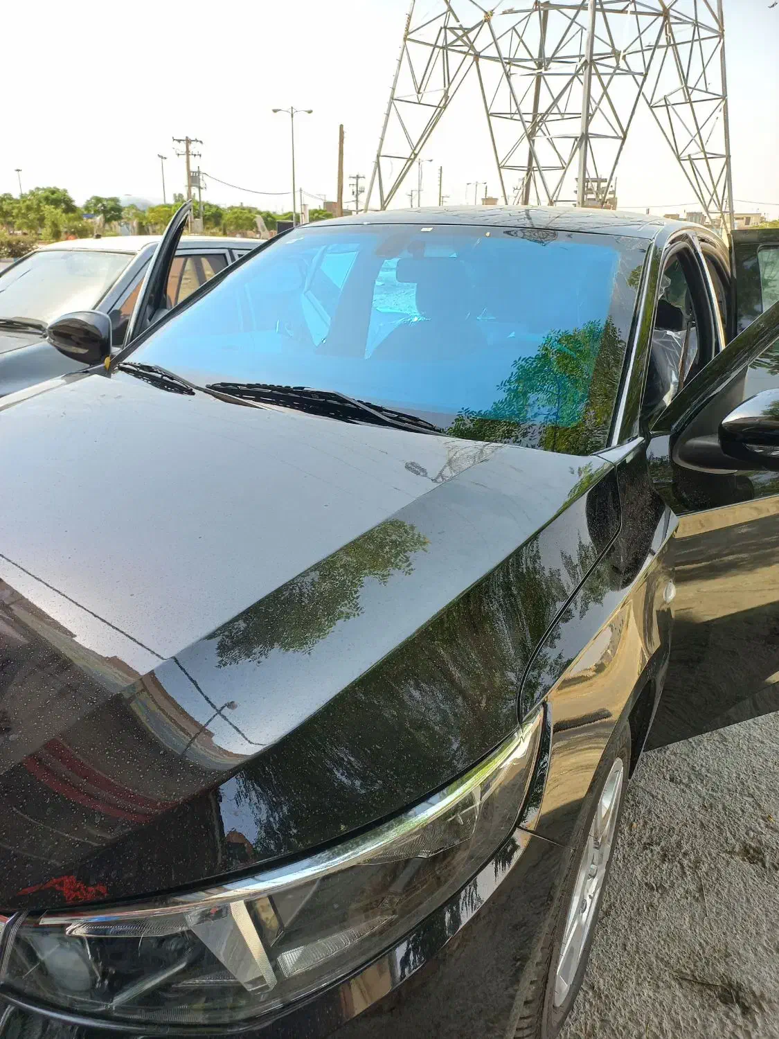 شیشه دودی انواع خودرو سواری|خدمات موتور و ماشین|کاشان, فاز ۲ ناجی آباد|دیوار