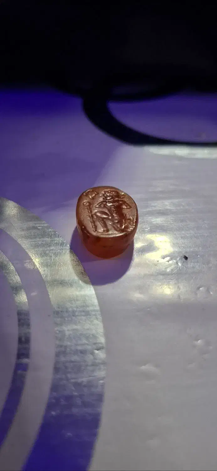 سنگ قدیمی هزاره های قبل|جواهرات|نهاوند, |دیوار