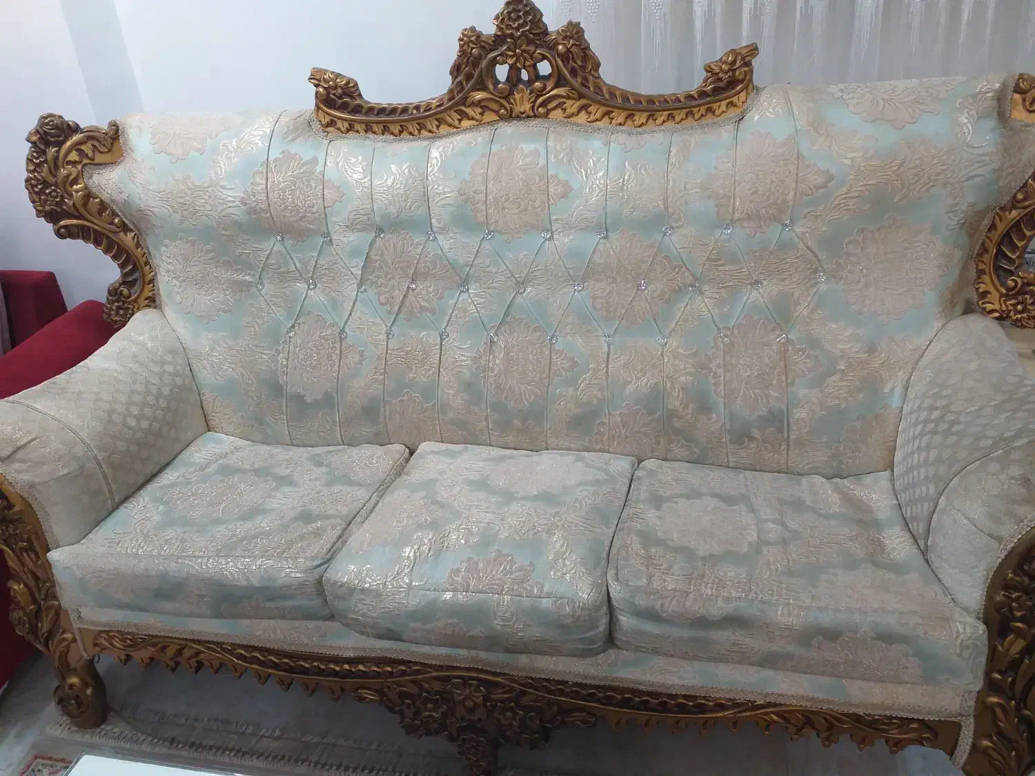 مبل سلطنتی ۷نفره|مبلمان خانگی و میز عسلی|رشت, آب و برق|دیوار