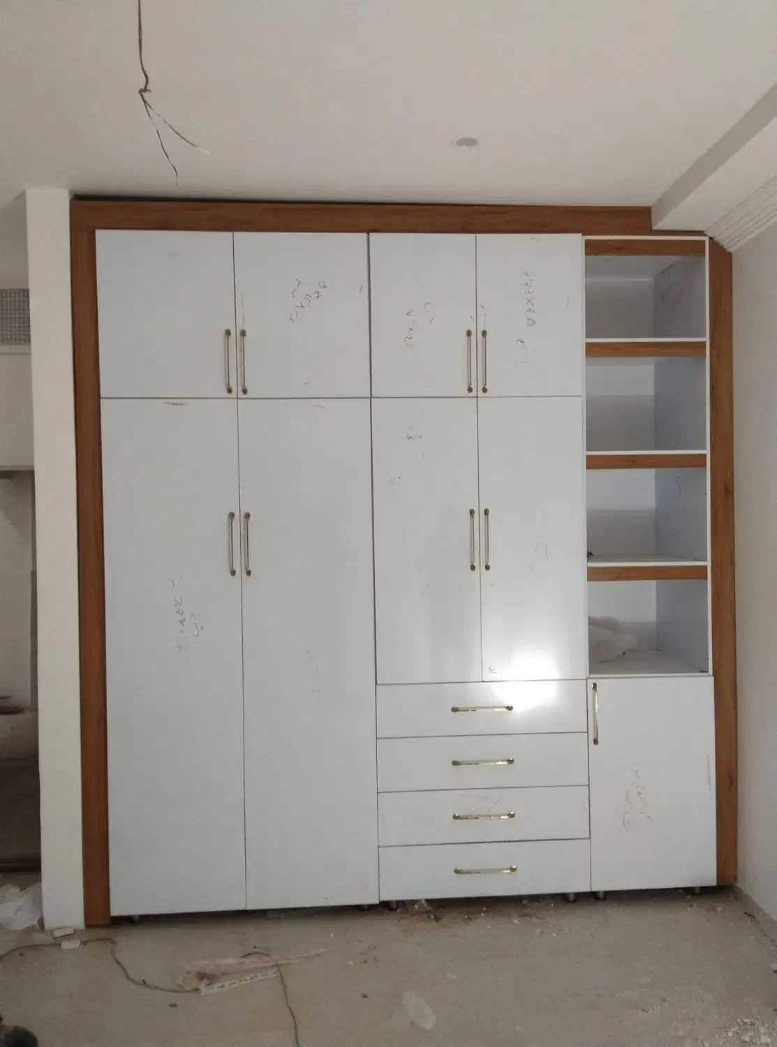 کابینت مهداب|خدمات پیشه و مهارت|بم, |دیوار