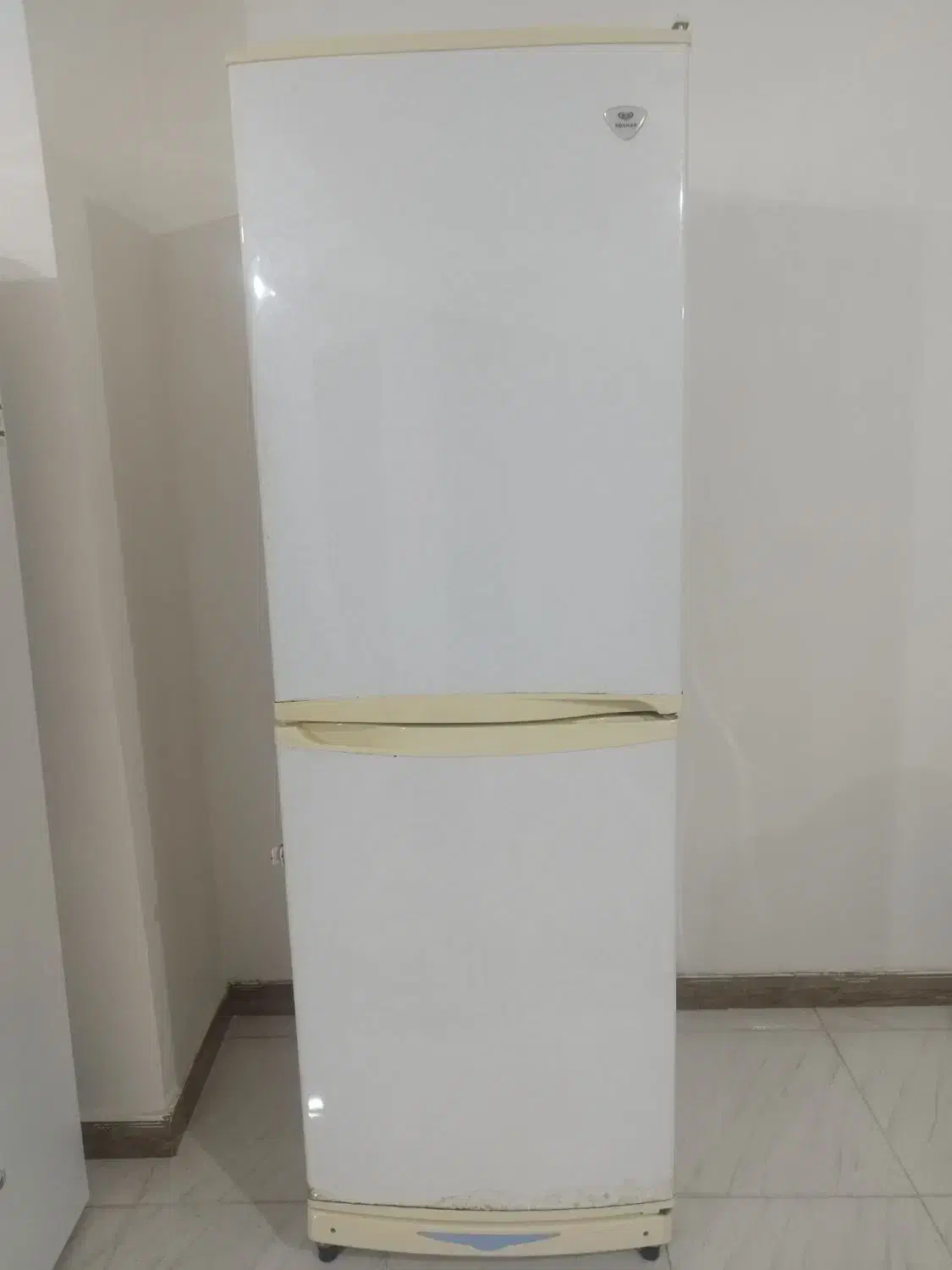 یخچال فریزر روشن کاملاسالم درحالکار|یخچال و فریزر|لنگرود, |دیوار