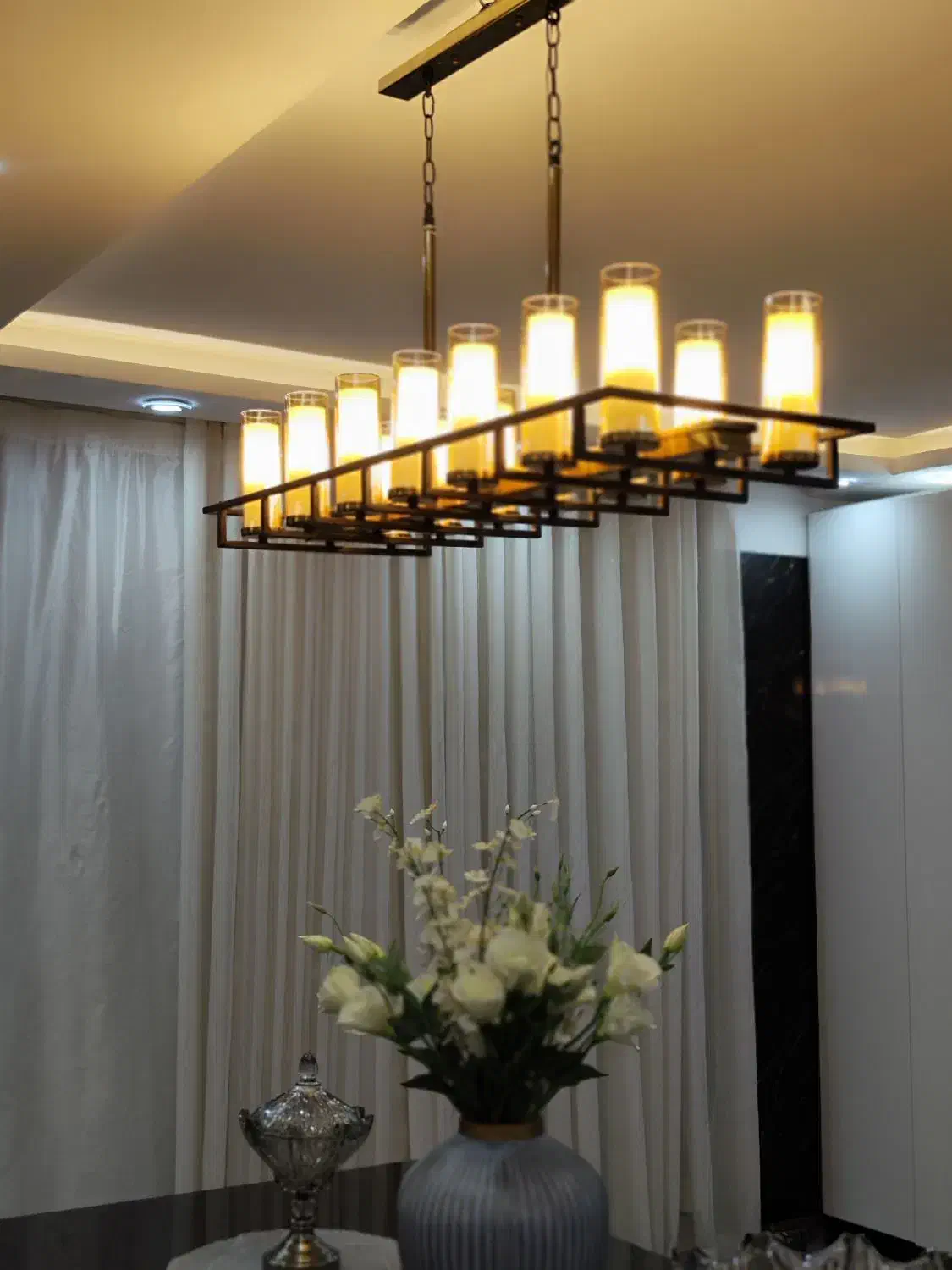 سه عدد لوستر کلاسیک مشکی طلایی|لوستر و چراغ آویز|لنگرود, |دیوار
