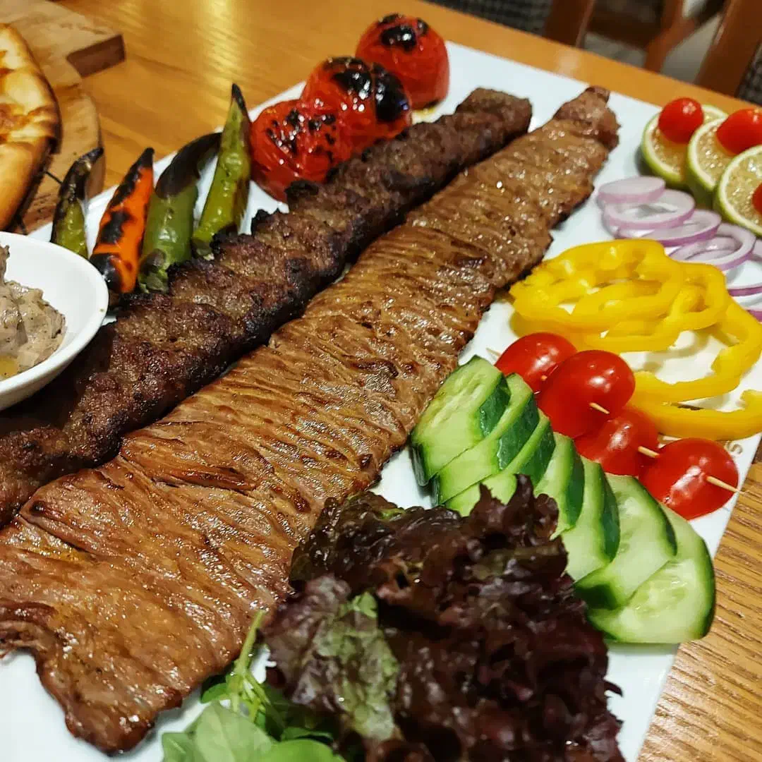 بیرونبر جیلیز ویلیز اماده همکاری با تشریفات مجالس|خدمات پذیرایی، مراسم|شیراز, کاراندیش|دیوار