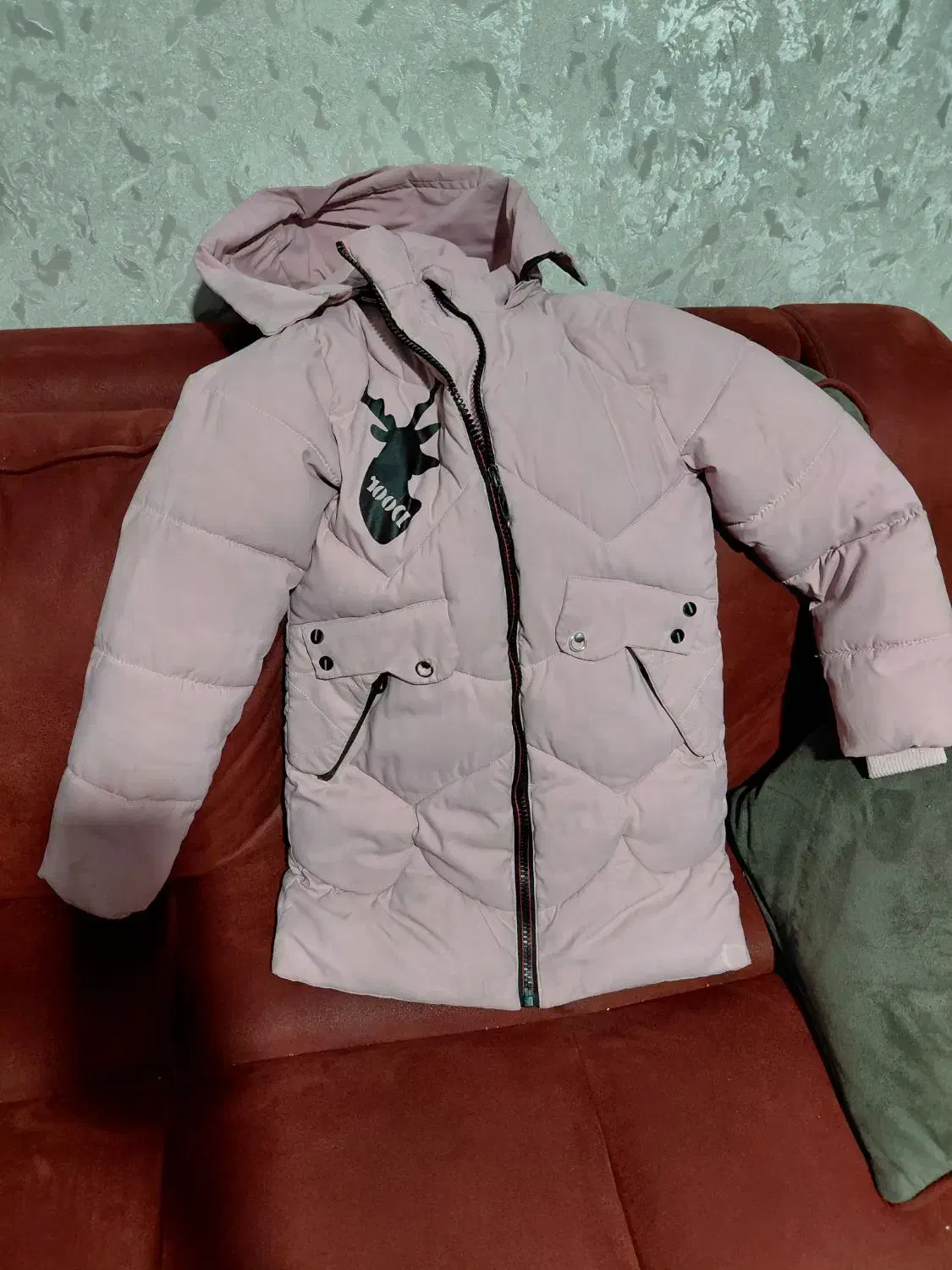 کاپشن و پالتو|لباس|شهریار, کهنز|دیوار