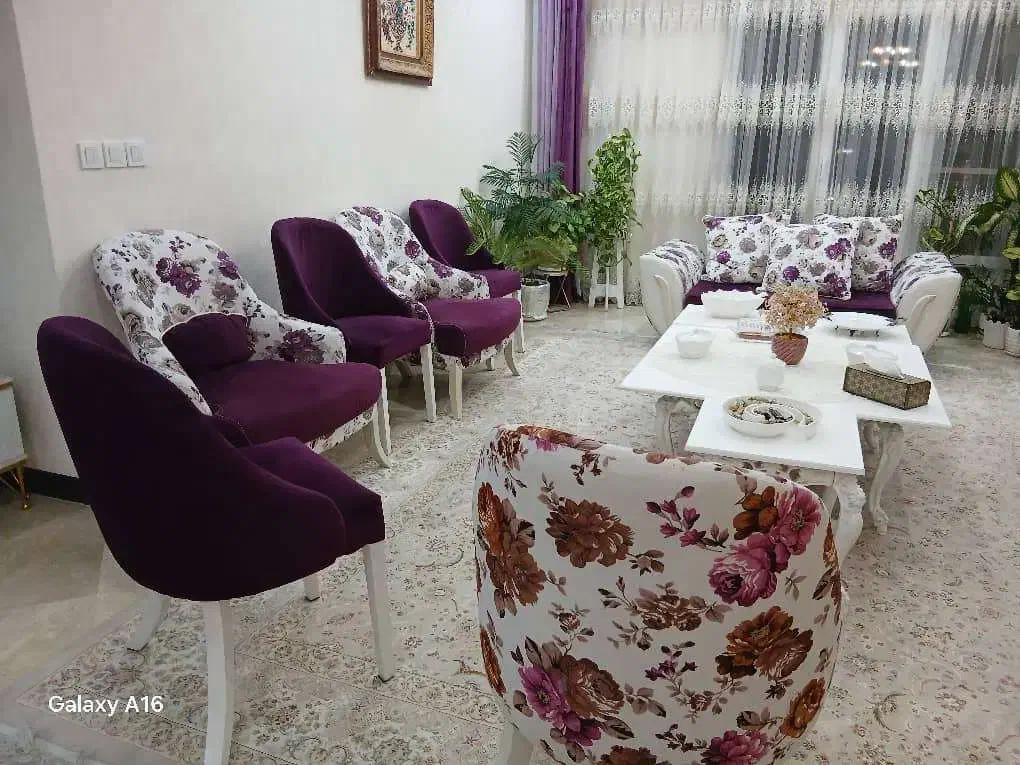 فروش مبل خانگی بسیار تمیز|مبلمان خانگی و میز عسلی|تهران, مهران|دیوار
