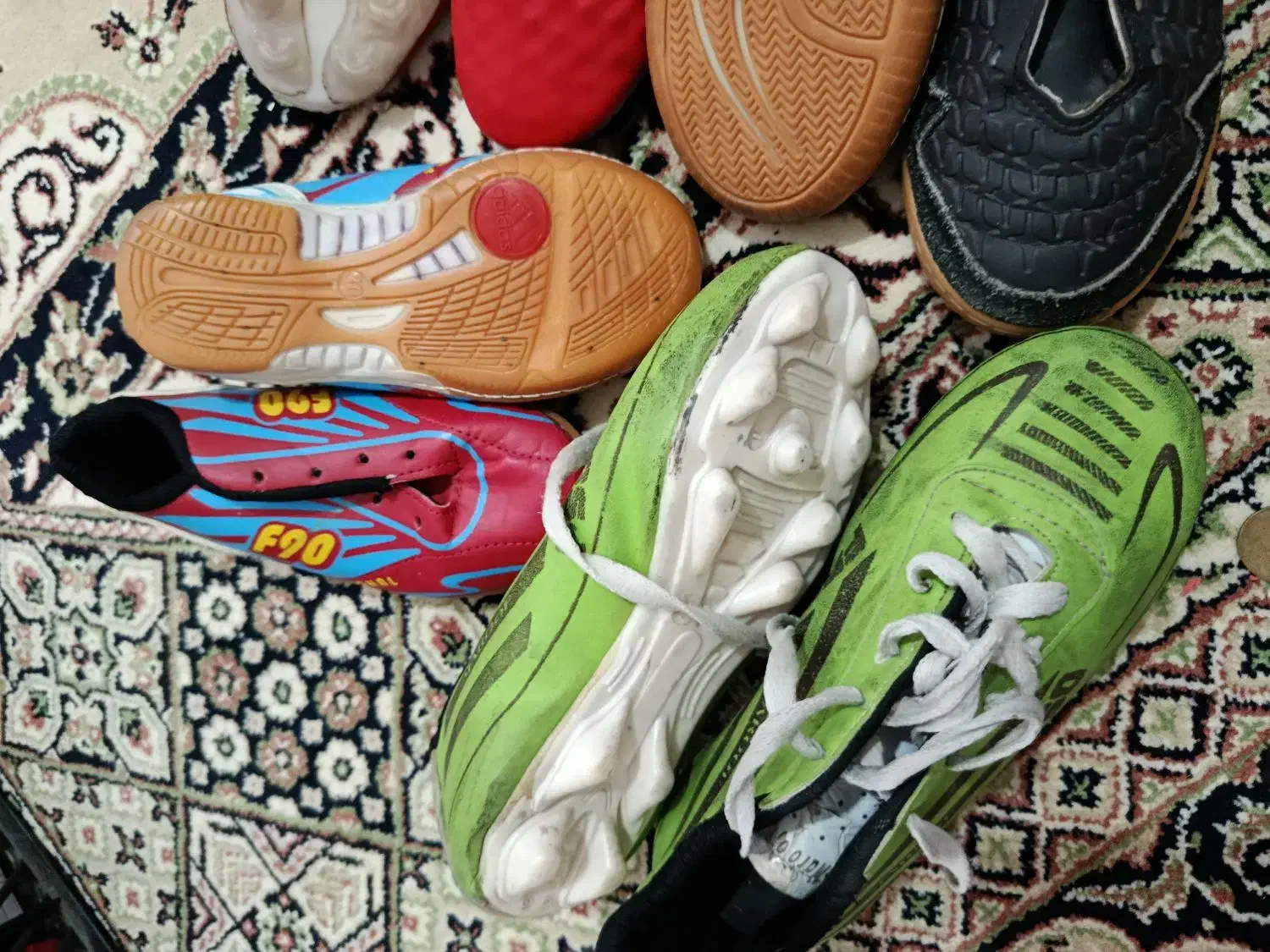 کفش ورزشی مختلف|ورزشهای توپی|اردبیل, |دیوار