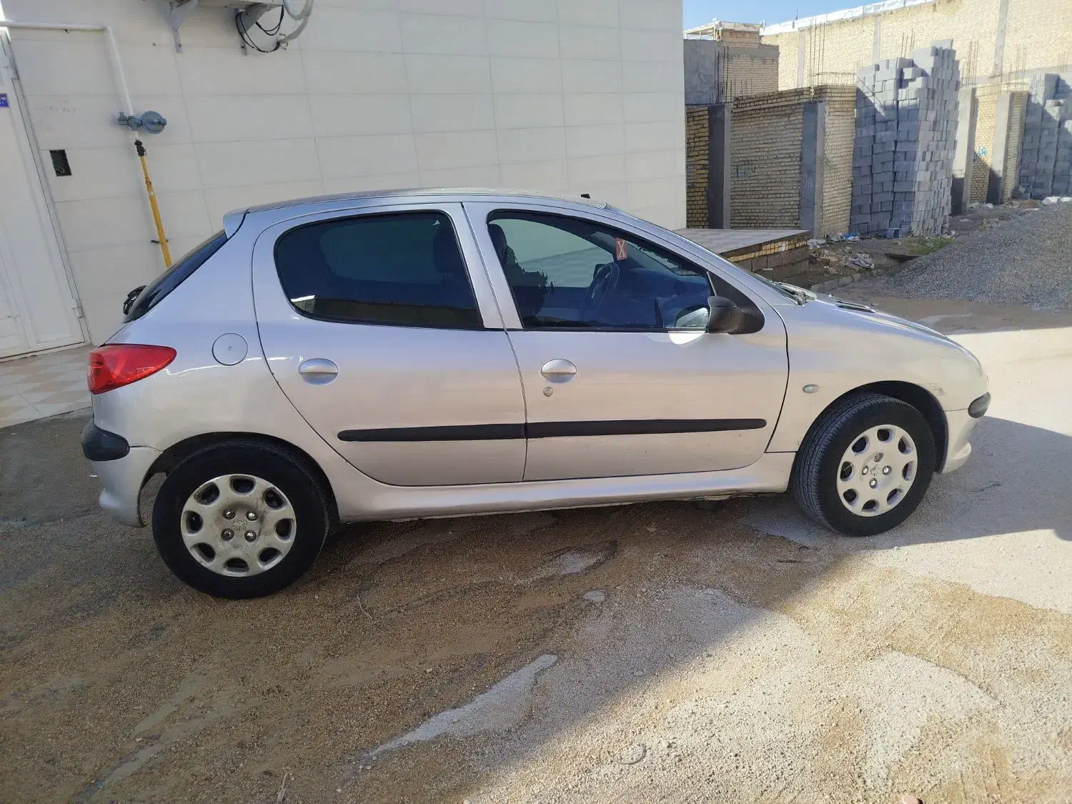 206مدل 83|خودرو سواری و وانت|بهبهان, |دیوار