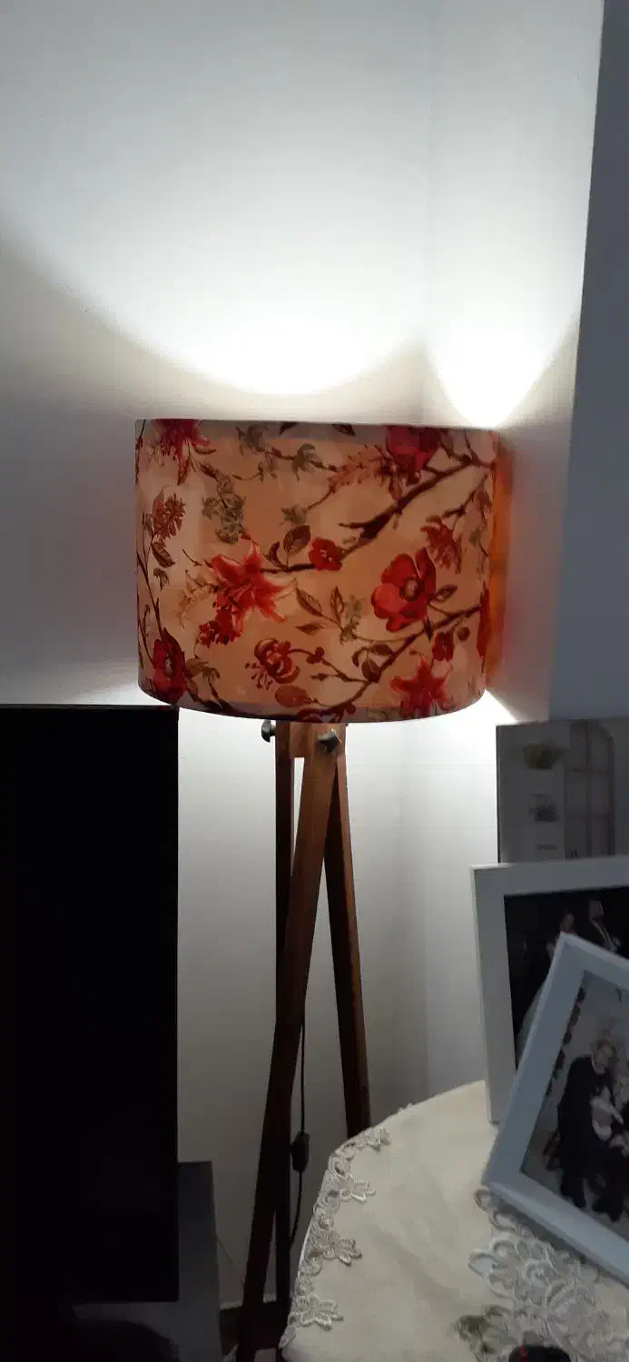 آباژور ایستاده|چراغ خواب و آباژور|رشت, کوی حسینی|دیوار