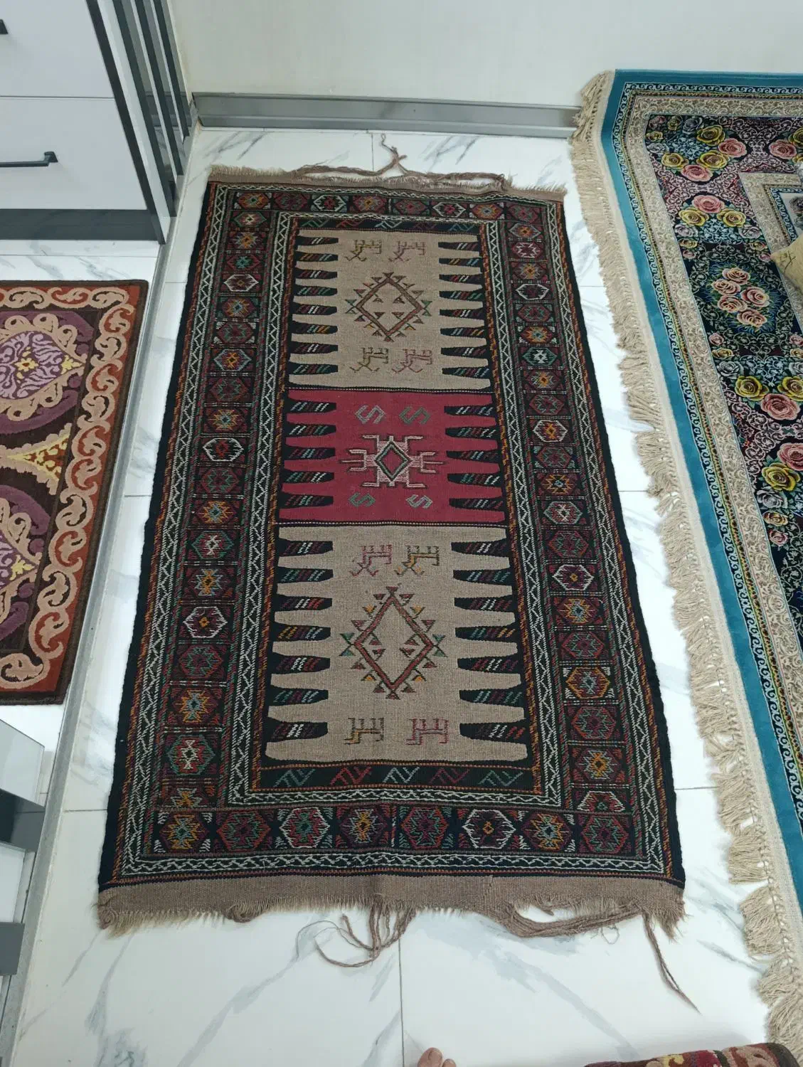 قالیچه و گلیم دستبافت|فرش|نسیم‌شهر, |دیوار