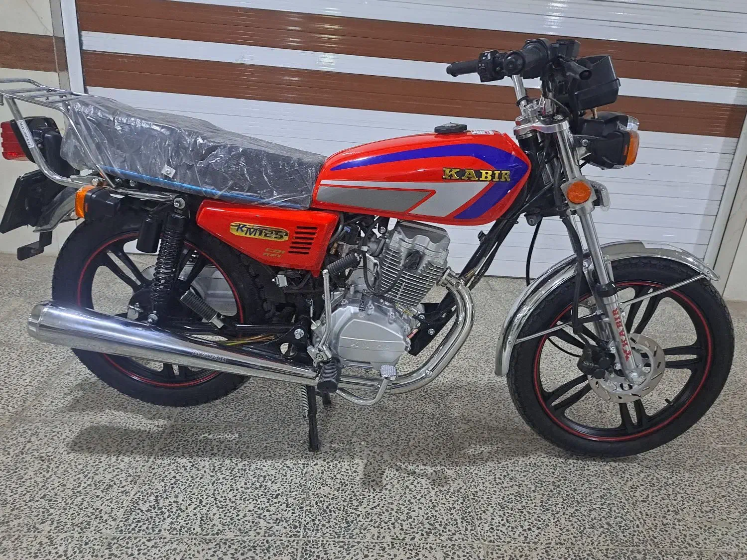 کبیر ۱۲۵ فول|موتورسیکلت|شوشتر, |دیوار