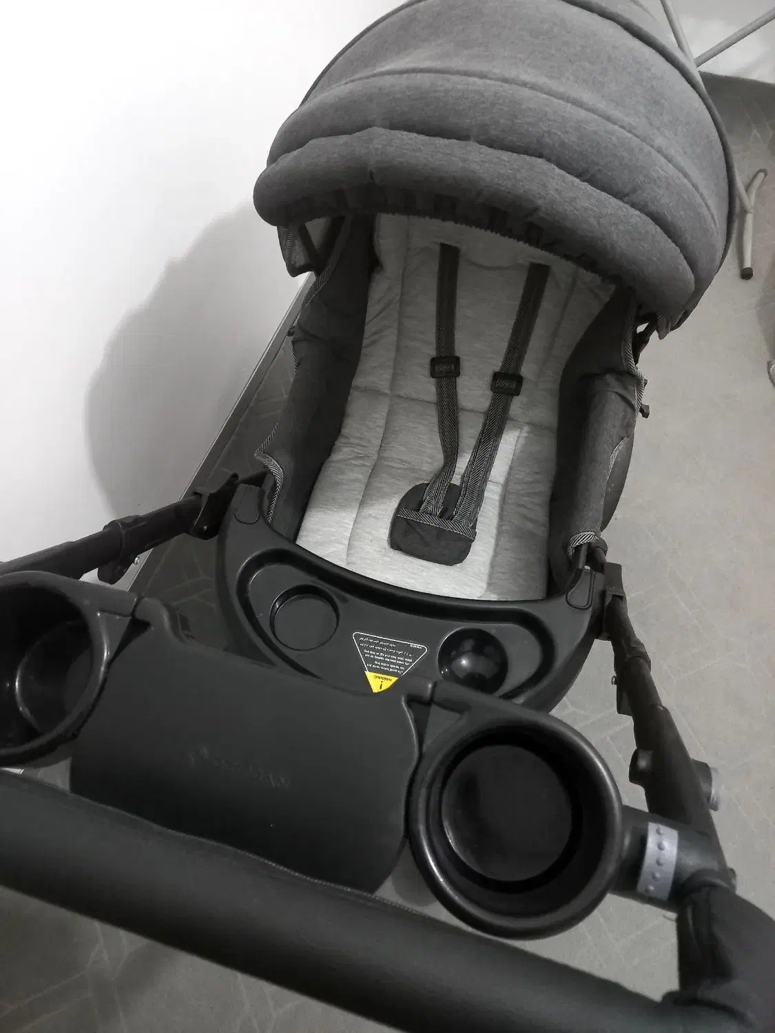 کالسکه بچه|کالسکه و لوازم جانبی|بروجرد, |دیوار